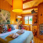 Le Bassin Du Tertre Frühstückspension 4*